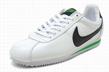 basket femme fluo nike